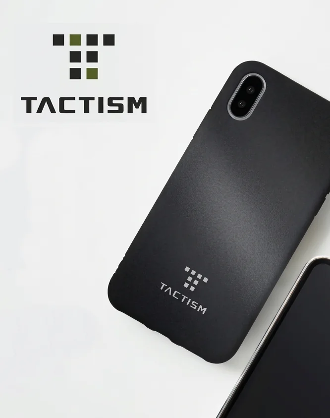 TACTISM 워드마크가 적용된 폰케이스